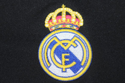 Camiseta de visitante del Real Madrid 2009/10