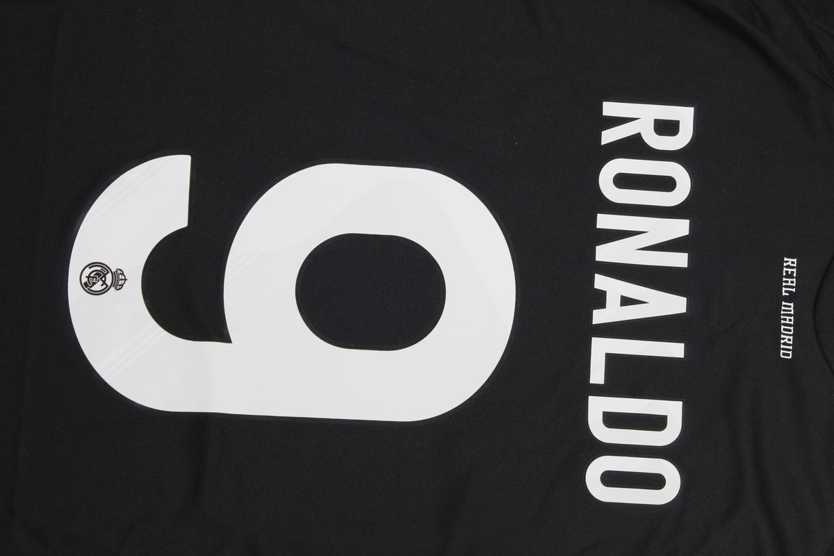Maillot third du Real Madrid 2009/10