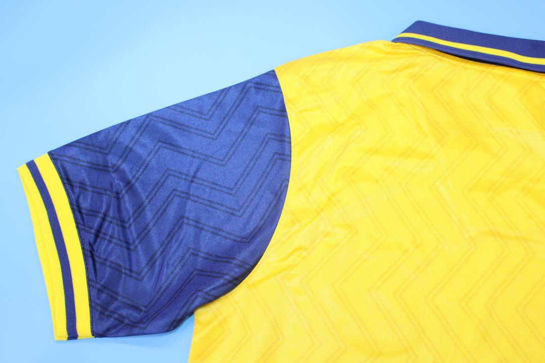 Arsenal 1996/97 Away Shirt