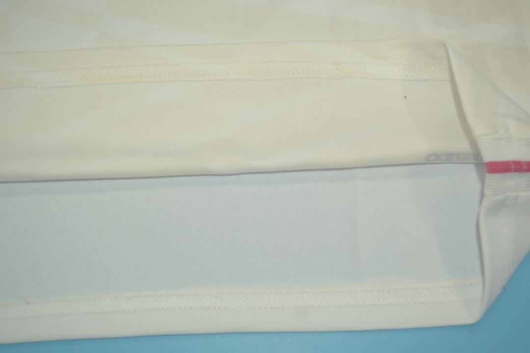 Camiseta local del Real Madrid 2014/15