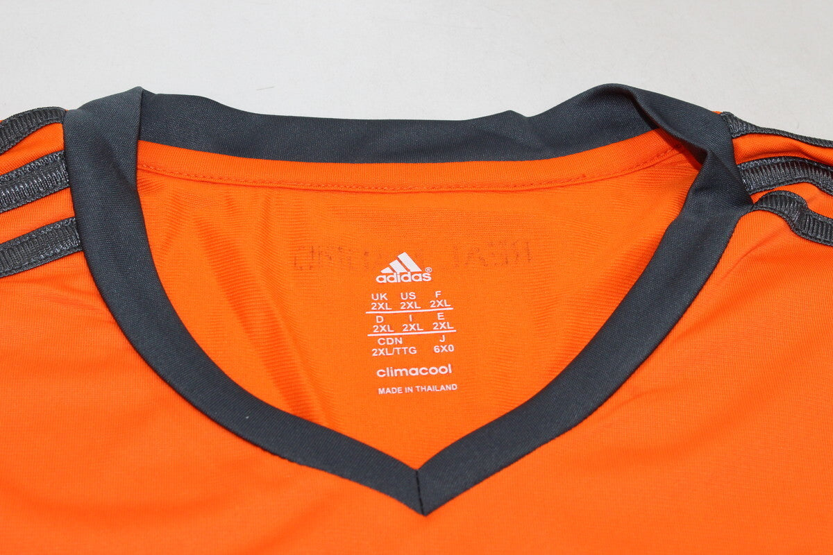 Camiseta de la tercera equipación de manga larga del Real Madrid 2013/14