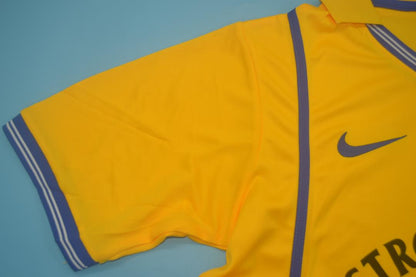 Camiseta de visitante del Leeds United 2000/02