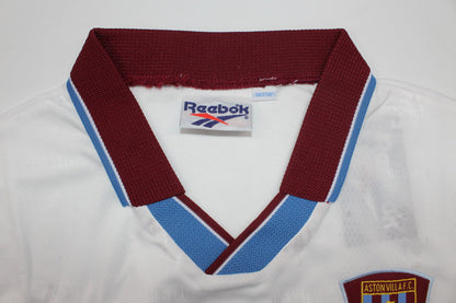Camiseta visitante del Aston Villa 1996/97