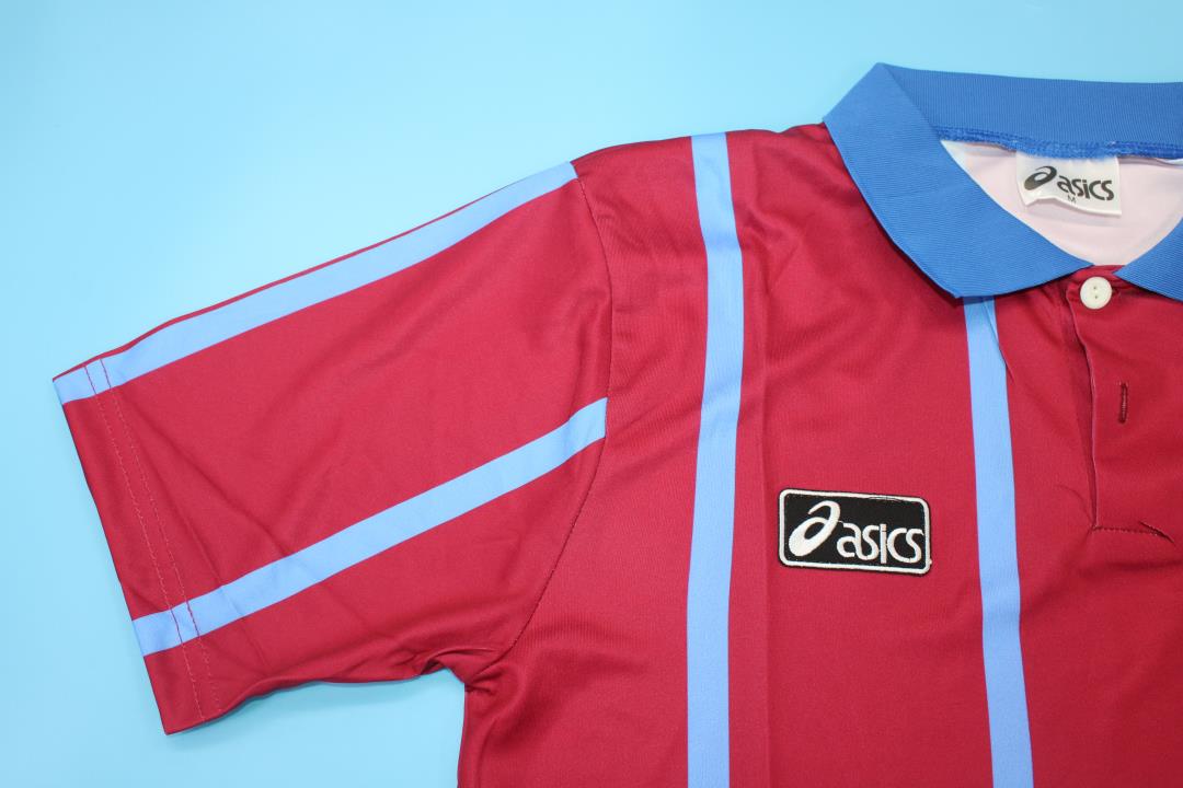 Maillot Domicile Aston Villa 1993/95