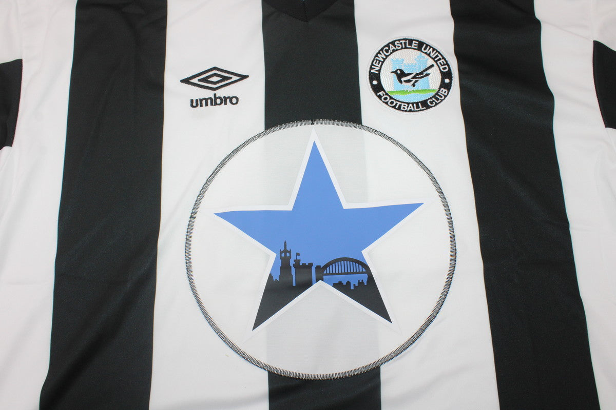 Camiseta de local del Newcastle United 1980/83