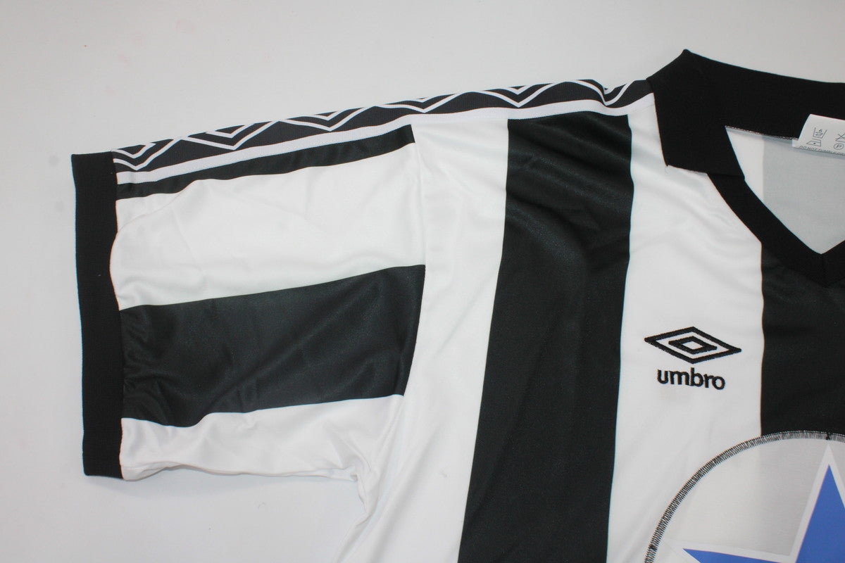 Camiseta de local del Newcastle United 1980/83